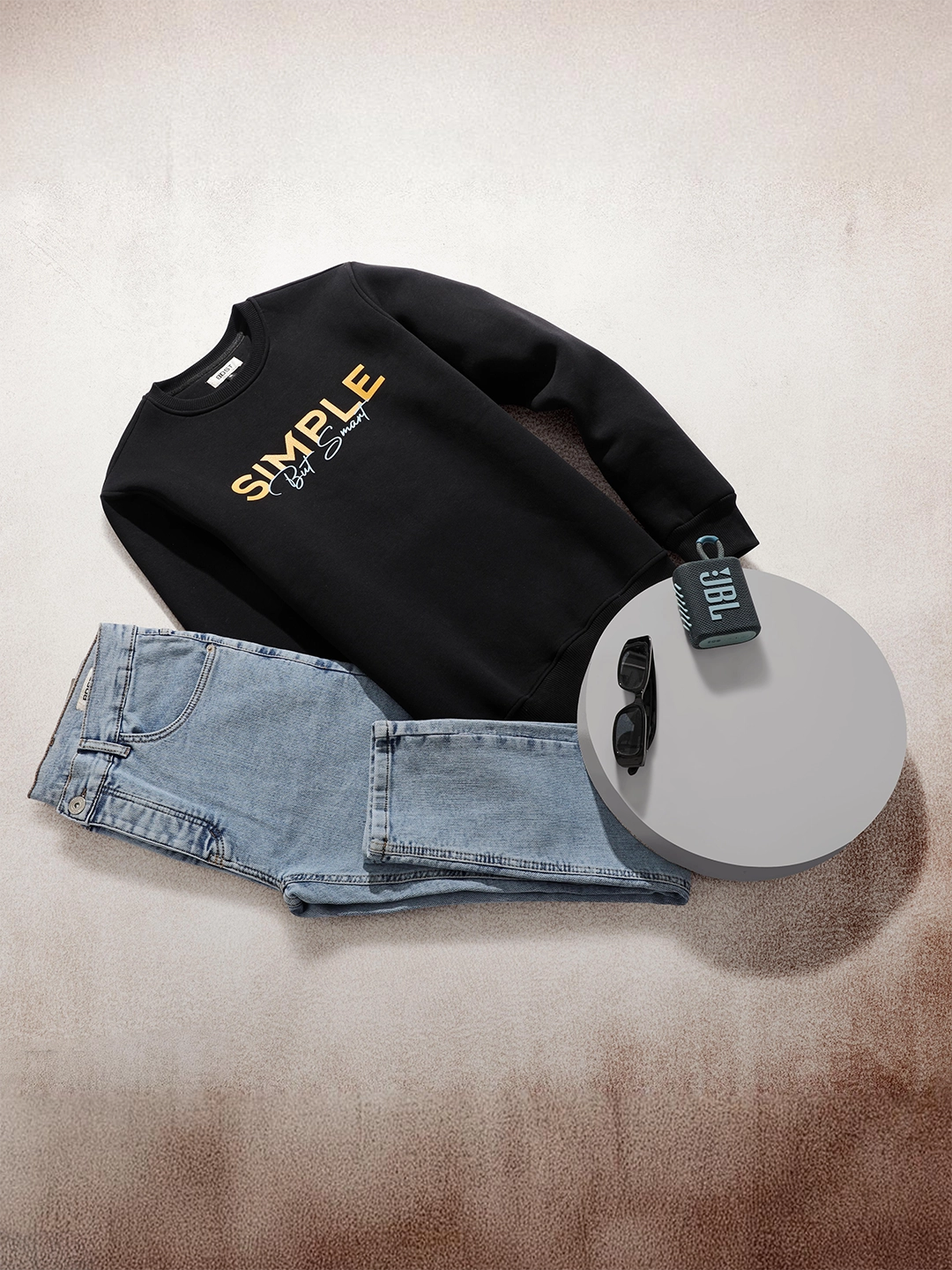ROUND (SIMPLE BUT SMART)